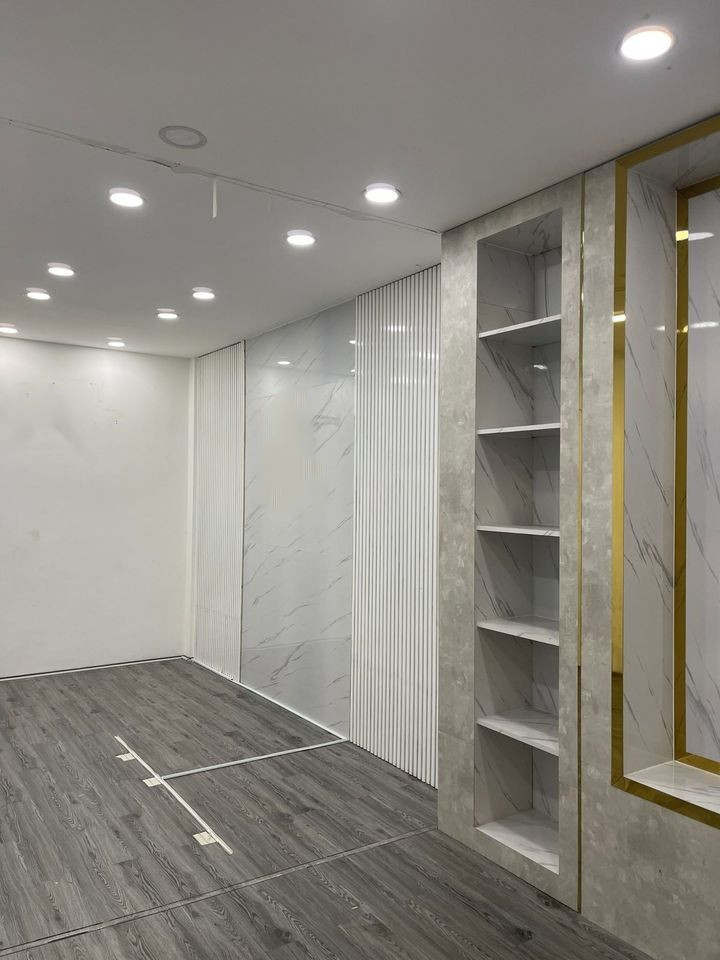 Cho Thuê Nguyên Căn MT đường 3 tháng 2 Quận 10